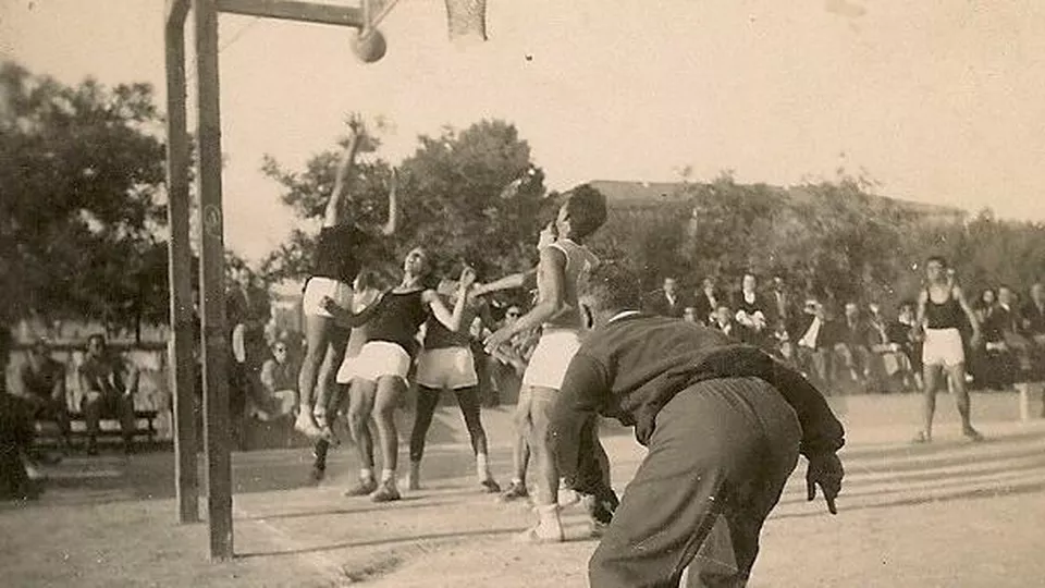 Mario Fadda: “Nel 1924 la prima partita di basket in Sardegna”